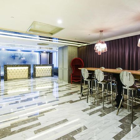 Fx Hotel Tainan Exterior photo