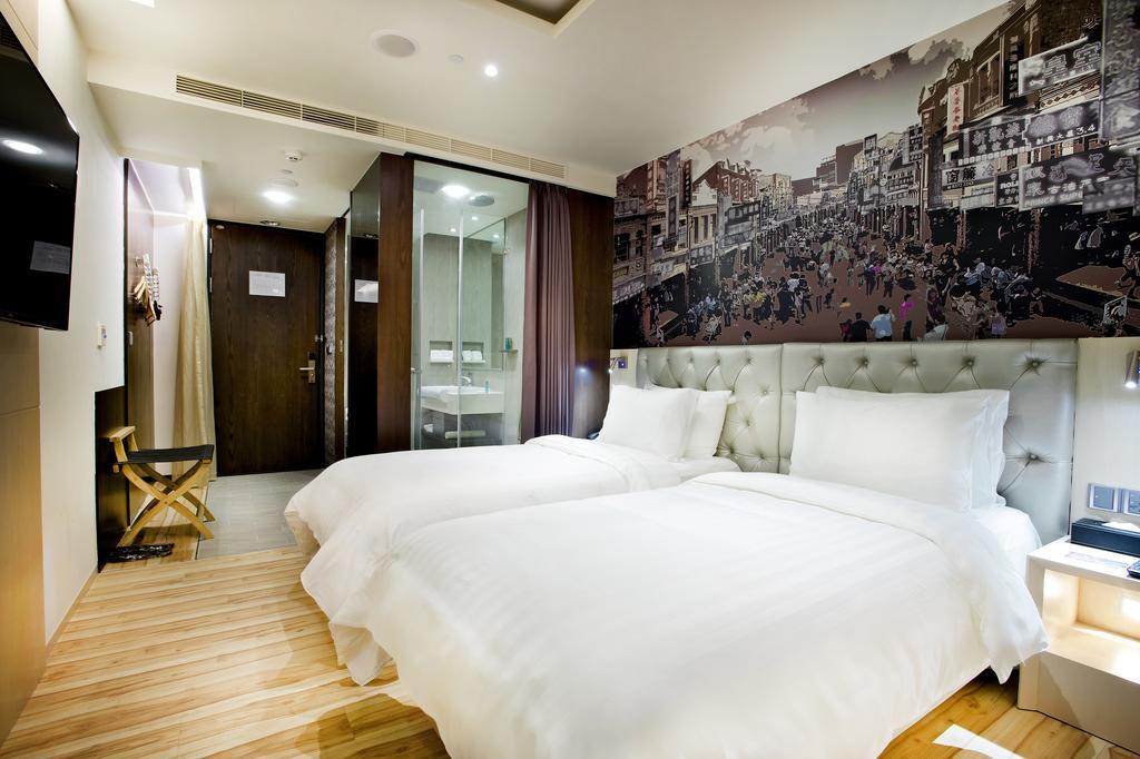 Fx Hotel Tainan Exterior photo
