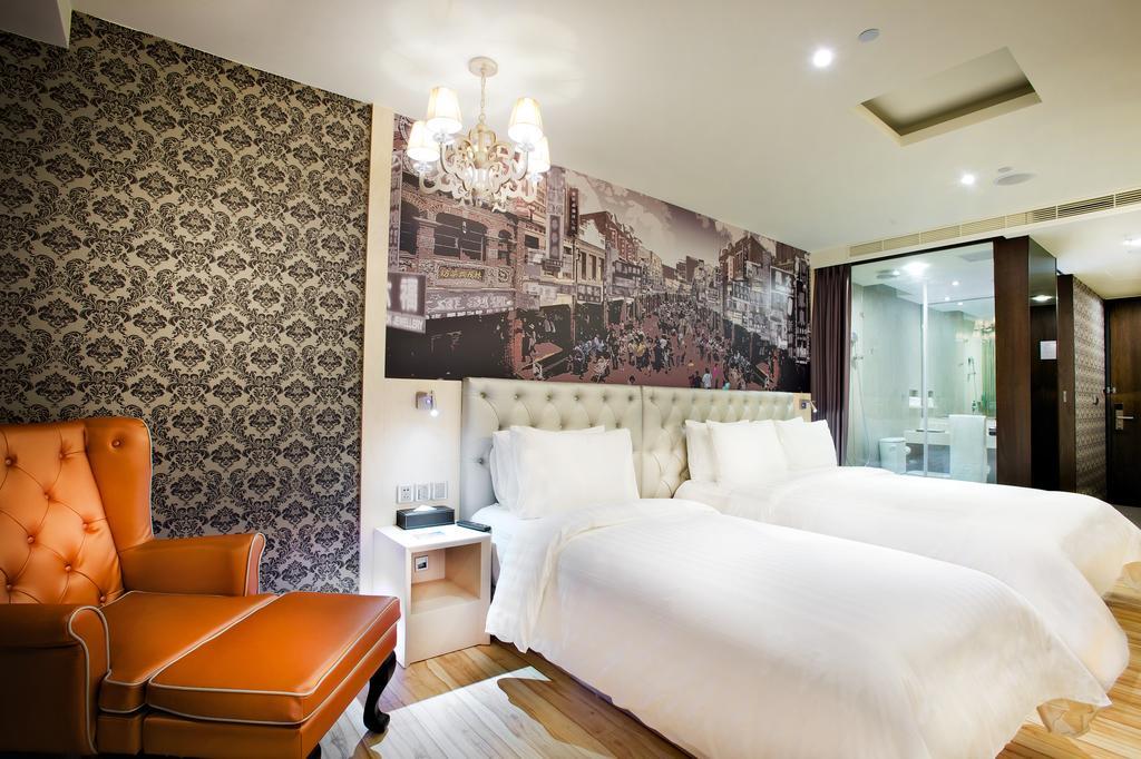 Fx Hotel Tainan Exterior photo