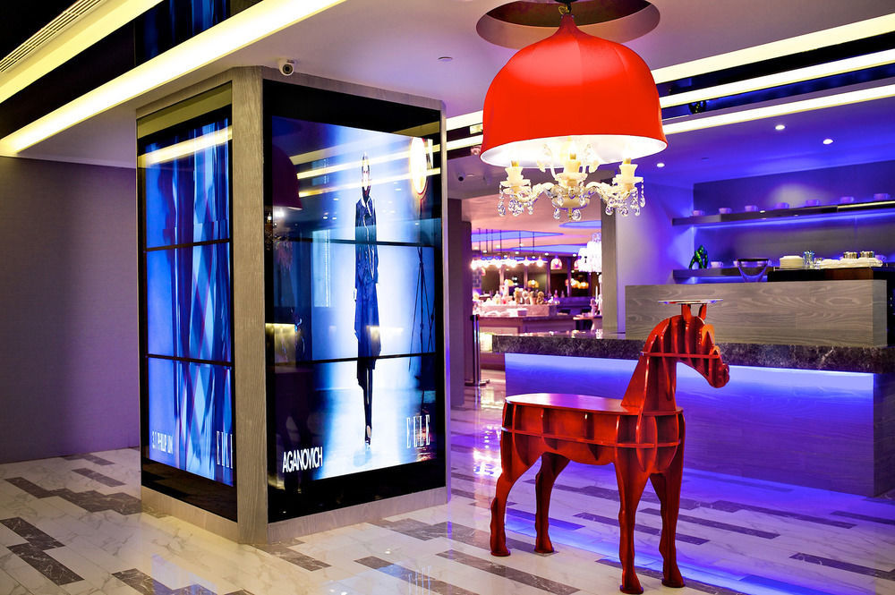 Fx Hotel Tainan Exterior photo