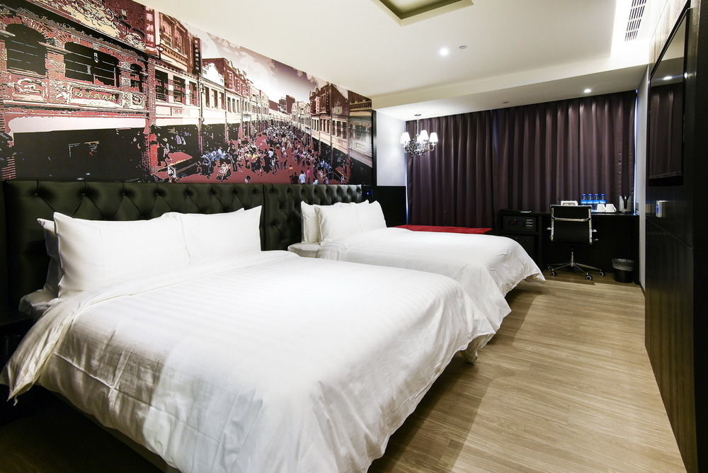 Fx Hotel Tainan Exterior photo