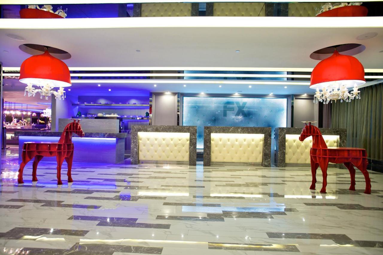 Fx Hotel Tainan Exterior photo